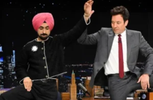 ਦਿਲਜੀਤ ਦੋਸਾਂਝ ਨੇ ਜਿੰਮੀ ਫੈਲਨ ਨੂੰ ਸਿਖਾਇਆ ਭੰਗੜਾ, ‘The Tonight Show Starring Jimmy Fallon’ ਦਾ ਵੀਡੀਓ ਵਾਇਰਲ