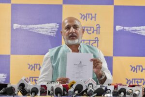 ਬੇਅਦਬੀ ਵਿਰੋਧੀ ਕਾਨੂੰਨ ‘ਤੇ ਸੁਖਬੀਰ ਬਾਦਲ ਦੀ ਚੁੱਪ ਬੁਨਿਆਦੀ ਸਵਾਲ ਖੜ੍ਹੇ ਕਰਦੀ ਹੈ: ਬਲਤੇਜ ਪੰਨੂ