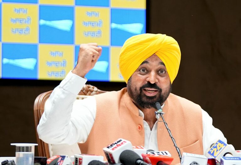 ਭਾਜਪਾ ਅਤੇ ਇਨ੍ਹਾਂ ਸੰਸਦ ਮੈਂਬਰਾਂ ਨੇ ਪੰਜਾਬ ਨਾਲ ਧੋਖਾ ਕੀਤਾ ਹੈ, ਜਿਸ ਲਈ ਪੰਜਾਬ ਉਨ੍ਹਾਂ ਨੂੰ ਢੁਕਵਾਂ ਜਵਾਬ ਜ਼ਰੂਰ ਦੇਵੇਗਾ: ਮੁੱਖ ਮੰਤਰੀ ਭਗਵੰਤ ਸਿੰਘ ਮਾਨ