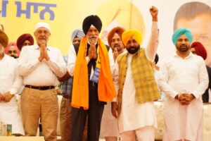 2027 ਦੀਆਂ ਚੋਣਾਂ ਤੋਂ ਪਹਿਲਾਂ ਸ਼੍ਰੋਮਣੀ ਅਕਾਲੀ ਦਲ ਨੂੰ ਵੱਡਾ ਝਟਕਾ # ਸਾਬਕਾ ਮੰਤਰੀ ਸੁਰਜੀਤ ਸਿੰਘ ਰੱਖੜਾ ਆਮ ਆਦਮੀ ਪਾਰਟੀ ਵਿੱਚ ਹੋਏ ਸ਼ਾਮਲ